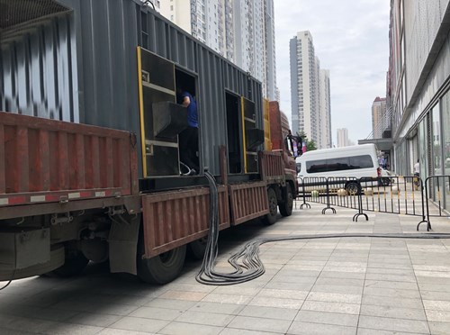 环翠冷却液不足的情况下如何检查柴油发电机组？